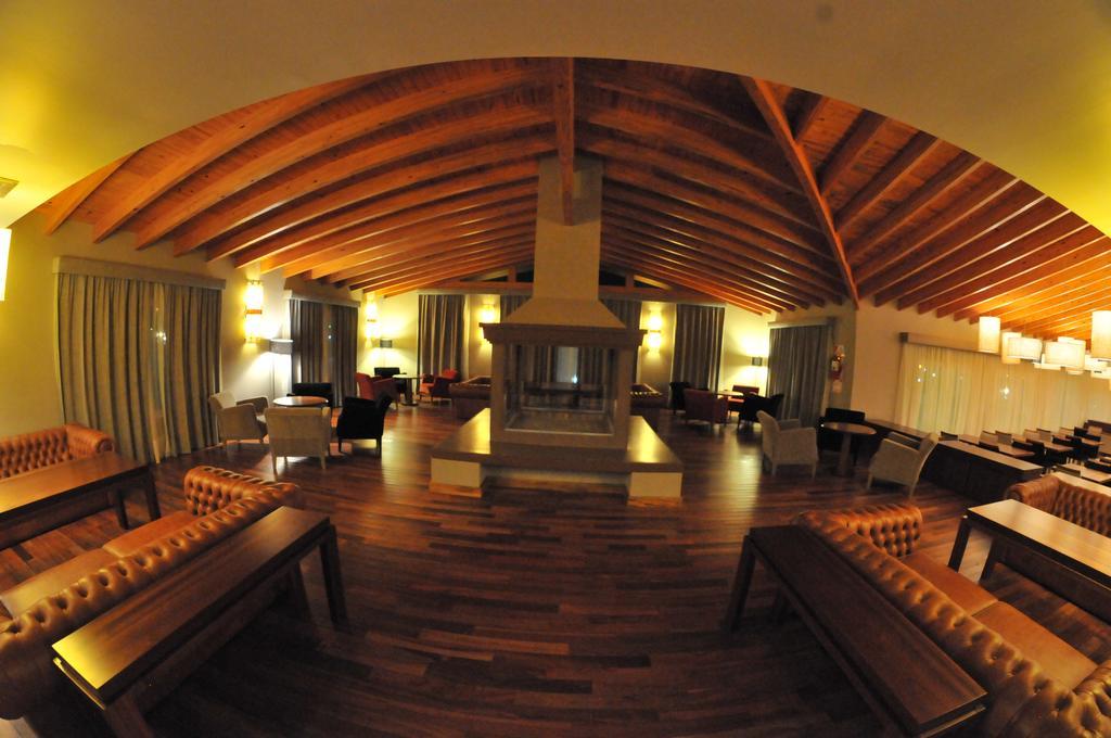 Antu Malal Hotel Plaza Huincul Εξωτερικό φωτογραφία