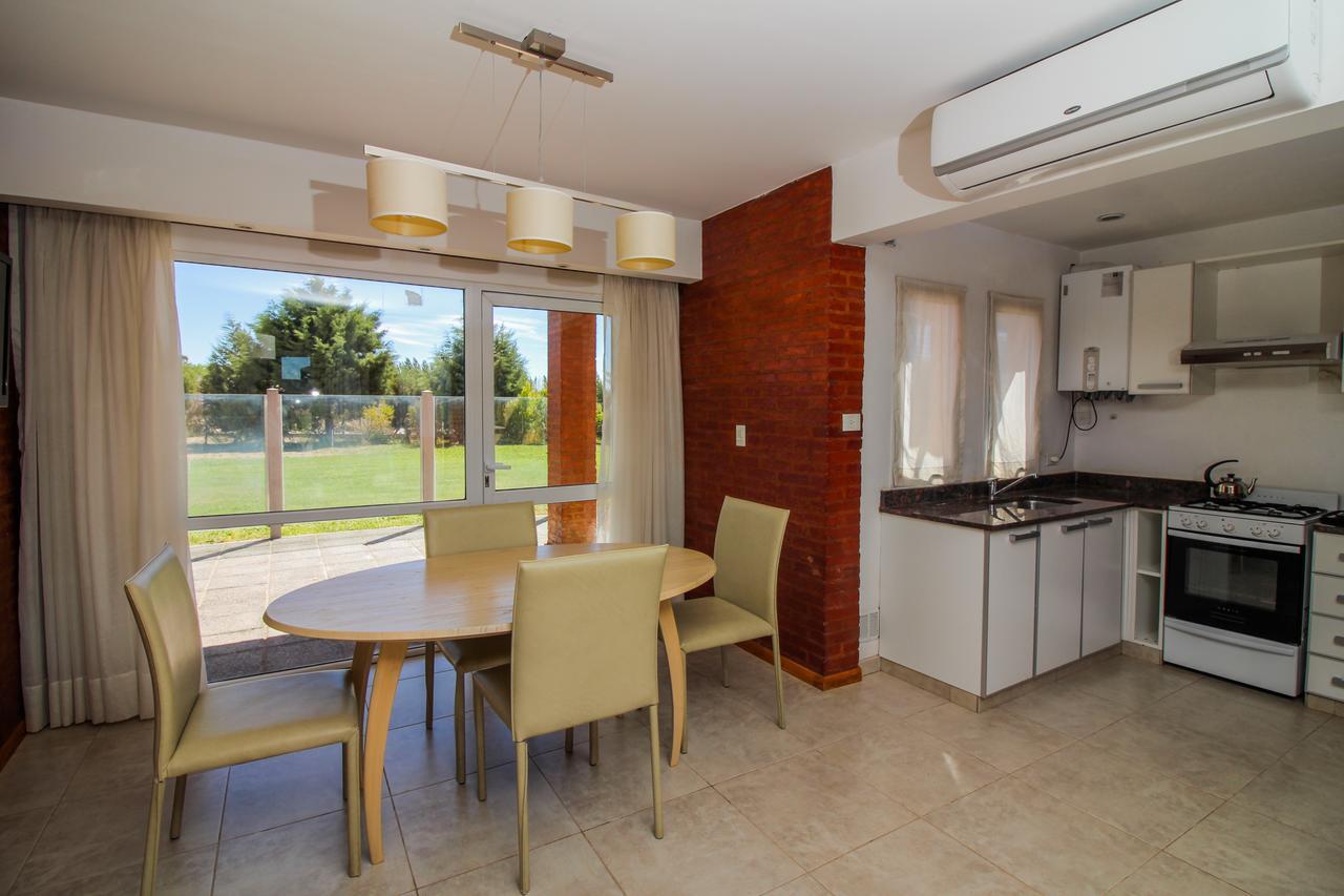 Antu Malal Hotel Plaza Huincul Εξωτερικό φωτογραφία