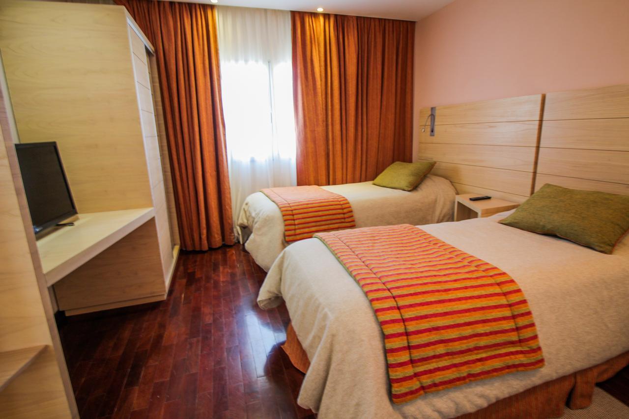 Antu Malal Hotel Plaza Huincul Εξωτερικό φωτογραφία